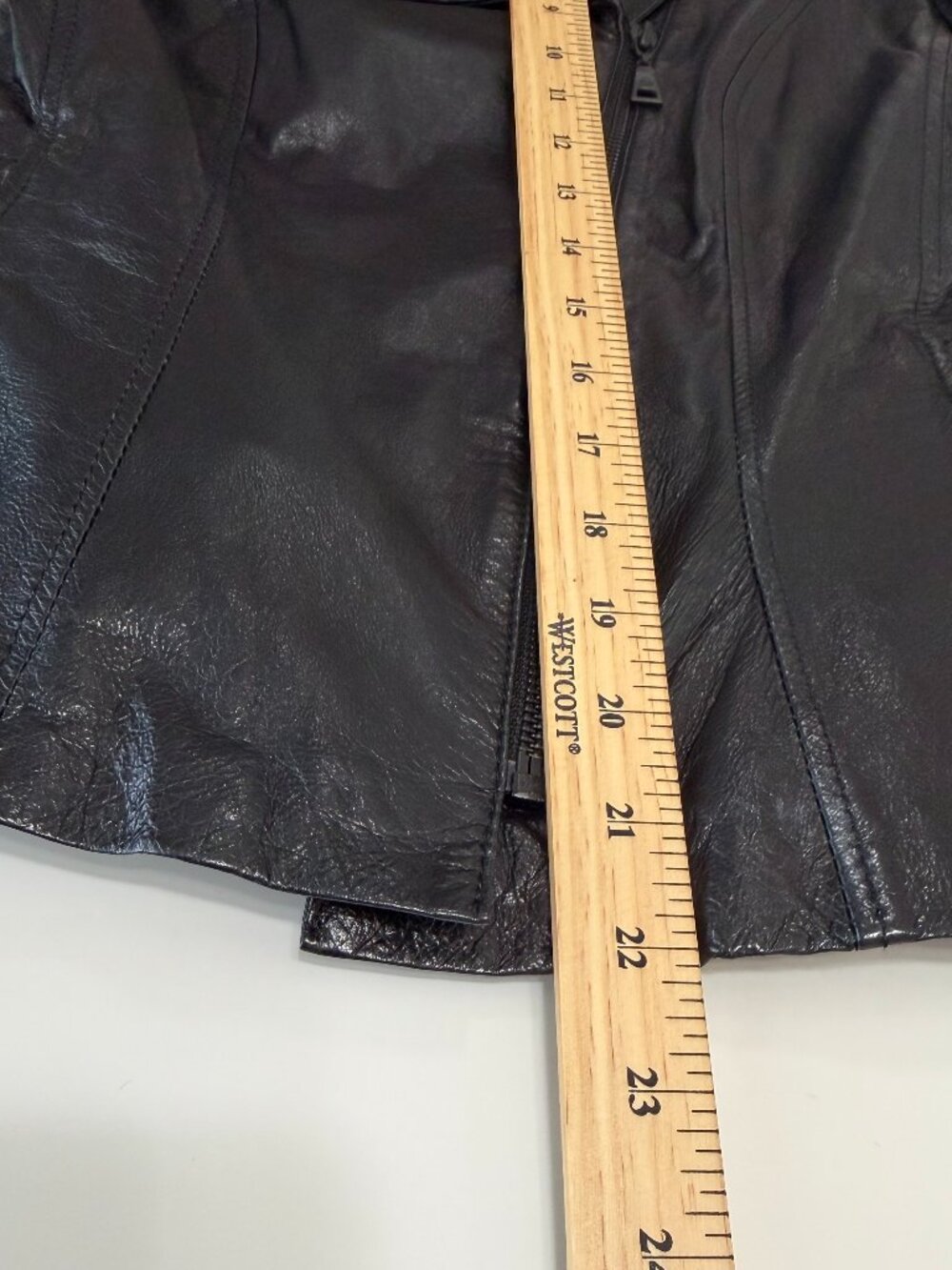 Danier x Raphael Asymmetrical Studded Leather Jacket - Picture 11 of 13